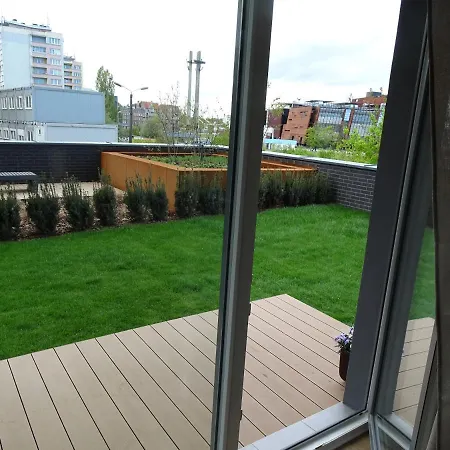 Apartament Bastion Walowa Z Ogrodkiem - Tarasem *